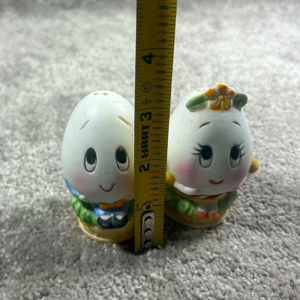 Vintage Lefton Humpty Dumpty Egg‎ Salt and Pepper Shakers Mr & Mrs Sentimental